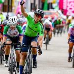Diana Peñuela gana la Vuelta a Colombia 2025 y también la última etapa