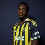 El colombiano Jhon Durán, nuevo jugador del Fenerbahce de Turquía