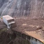 Lluvias generan cierre vial y emergencia en la vía Cajamarca – Calarcá