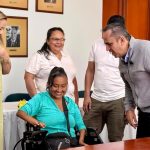 “Gracias Gobernador porque usted nos dio pies”: Beneficiaria. Por primera vez se entregan sillas de ruedas eléctricas