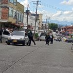 Atentado a la entrada de Las Acacias en Armenia